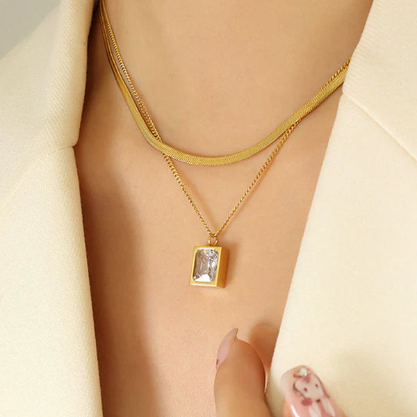 Pearl Muse Necklace