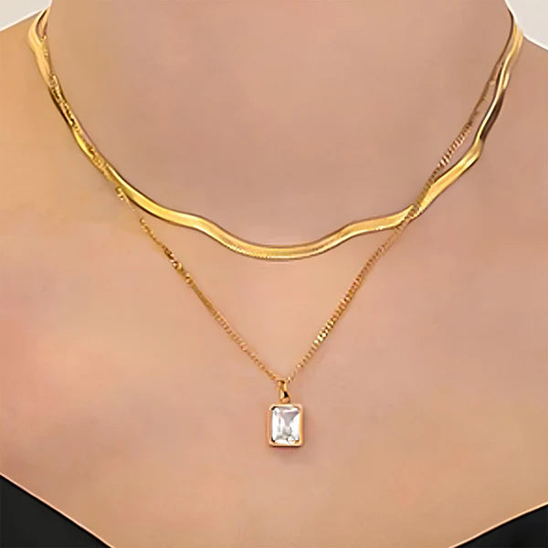 Pearl Muse Necklace