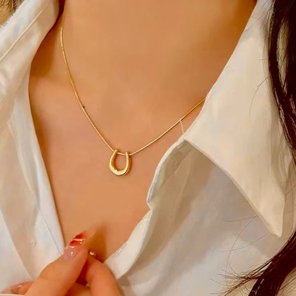Solstice Aura Necklace