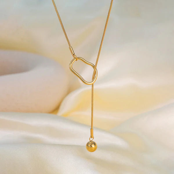 Velvet Aura Necklace