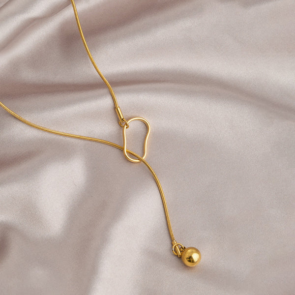 Velvet Aura Necklace
